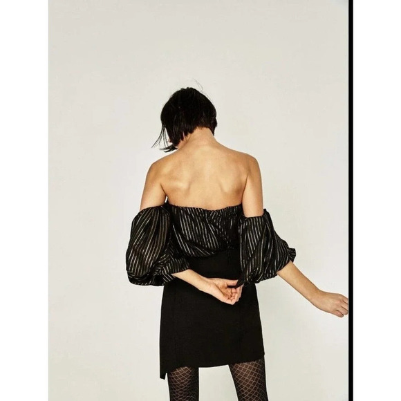 ZARA BLACK AND GOLD OFF THE SHOULDER TOP Size‎ Medium. Perfect Sexy Top - Picture 2 of 8